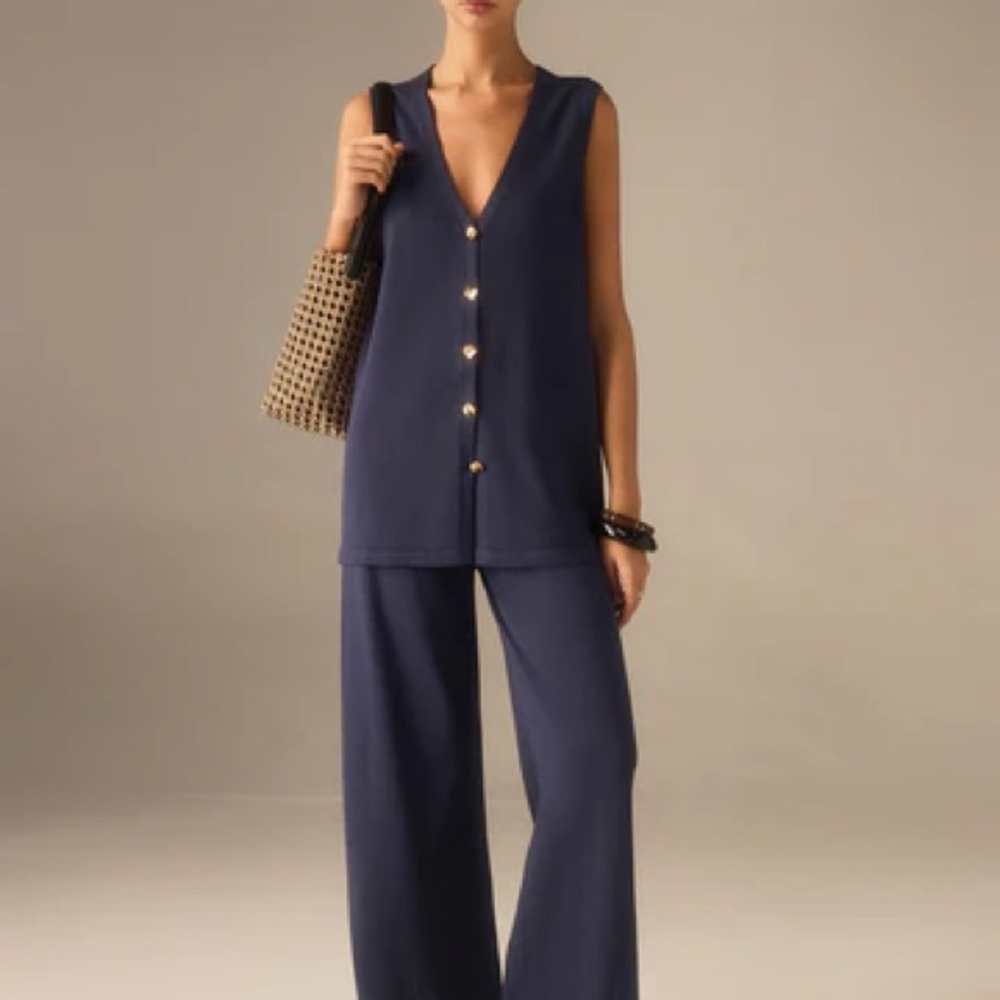 Commense Deep Blue Sleeveless